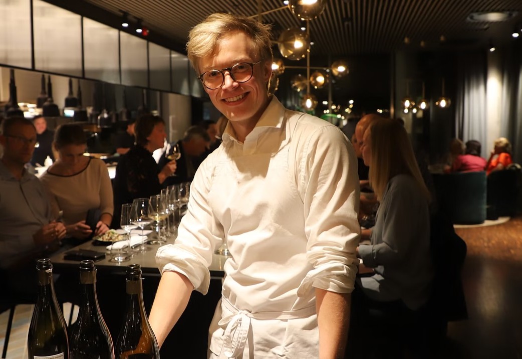 Iver Denis-Petrie, Salgssjef Privatmarkedet Fondberg